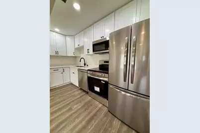 511 N 3rd Street, Conroe, TX 77301 - Photo 13