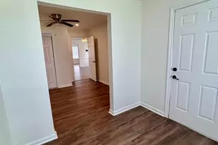 511 N 3rd St, Conroe, TX 77301 - Photo 15