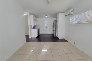 6302 Jackson Dr, Hitchcock, TX 77563 - Photo 5