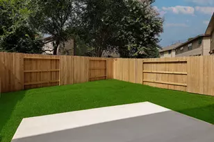 166 N Burberry Park Cir, The Woodlands, TX 77382 - Photo 27