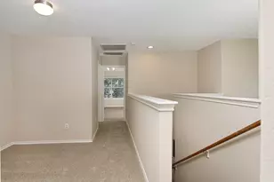 166 N Burberry Park Cir, The Woodlands, TX 77382 - Photo 13