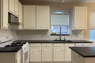 4415 Casey Cir, Sugar Land, TX 77479 - Photo 15