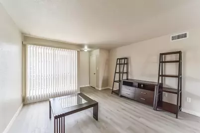 6202 Skyline Drive #44, Houston, TX 77057 - Photo 9