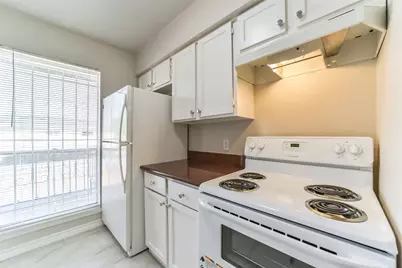 6202 Skyline Drive #44, Houston, TX 77057 - Photo 3