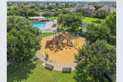 2807 Jordan Creek Court, League City, TX 77573 - Photo 35