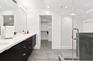 109 Bryan St, Houston, TX 77011 - Photo 25