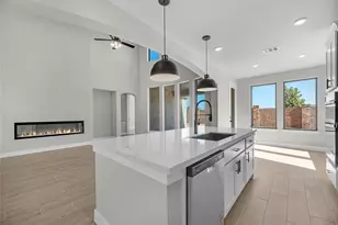 2926 Nova Bch Dr, Texas City, TX 77568 - Photo 7