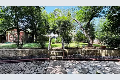 2506 Valley Drive, Brenham, TX 77833 - Photo 17