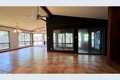 2506 Valley Drive, Brenham, TX 77833 - Photo 3