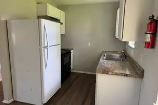 1208 Glendale St, Dayton, TX 77535 - Photo 13