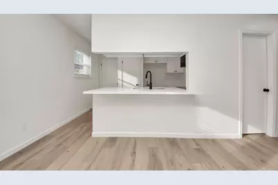 3305 Avenue R, Rosenberg, TX 77471 - Photo 5
