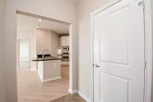 505 Jackson Hill St, Houston, TX 77007 - Photo 3