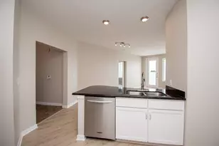 505 Jackson Hill St, Houston, TX 77007 - Photo 9