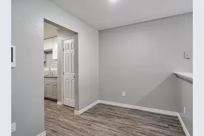5117 Lavender #5117, Houston, TX 77026 - Photo 9
