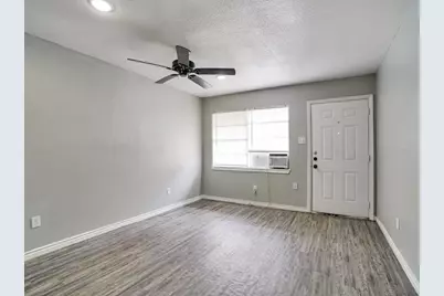 5117 Lavender #5117, Houston, TX 77026 - Photo 7