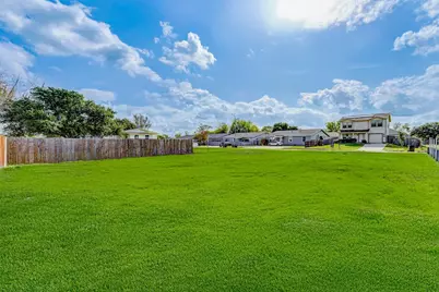 12 Becca Court, Brookshire, TX 77423 - Photo 1