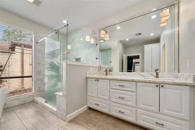 3206 Laurel Point Court, Houston, TX 77339 - Photo 15