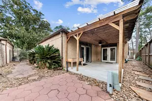 3206 Laurel Point Ct, Houston, TX 77339 - Photo 23