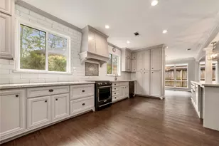 3206 Laurel Point Ct, Houston, TX 77339 - Photo 9