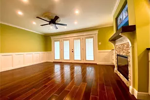 18204 Vinland Dr, Houston, TX 77058 - Photo 3