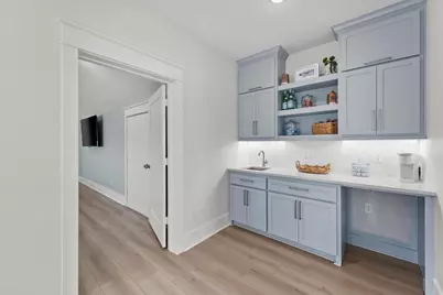 4042 Miramar Court, Galveston, TX 77554 - Photo 17