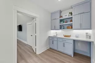 4042 Miramar Ct, Galveston, TX 77554 - Photo 17