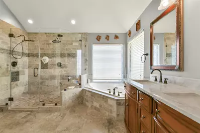 2320 Fairway Pointe Drive, League City, TX 77573 - Photo 25