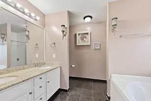 1819 Castle Oaks Dr, Pearland, TX 77581 - Photo 17