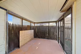 6319 Southwood Ct N, Houston, TX 77035 - Photo 11