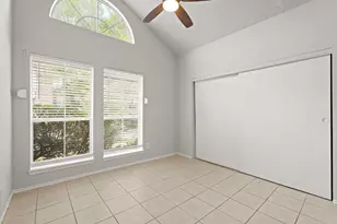 6319 Southwood Ct N, Houston, TX 77035 - Photo 3