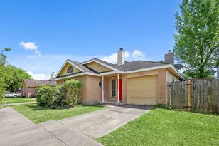 6319 Southwood Ct N, Houston, TX 77035 - Photo 1