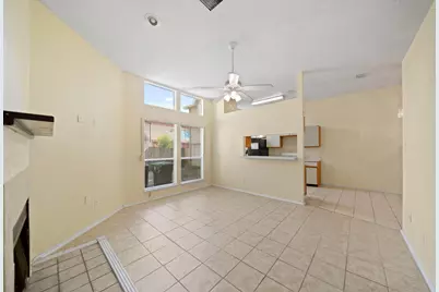 6319 Southwood Court N, Houston, TX 77035 - Photo 5