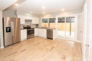 7206 La Granada Dr, Houston, TX 77083 - Photo 11