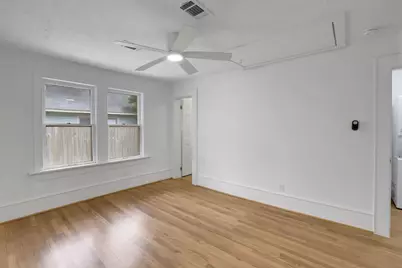 1459 Godwin Street, Houston, TX 77023 - Photo 21