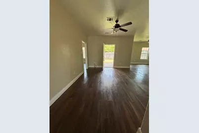 10525 Burman Street, Houston, TX 77029 - Photo 5