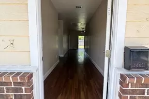 10525 Burman St, Houston, TX 77029 - Photo 3
