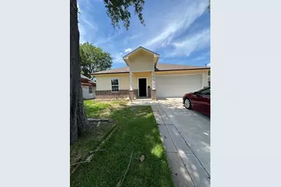 10525 Burman Street, Houston, TX 77029 - Photo 1