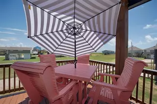 1922 Bluewater Hwy, Surfside Beach, TX 77541 - Photo 7