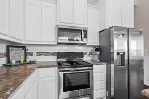 1922 Bluewater Hwy, Surfside Beach, TX 77541 - Photo 19