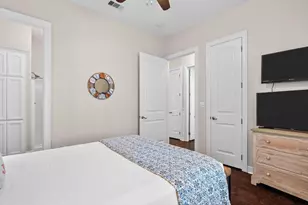 1922 Bluewater Hwy, Surfside Beach, TX 77541 - Photo 27