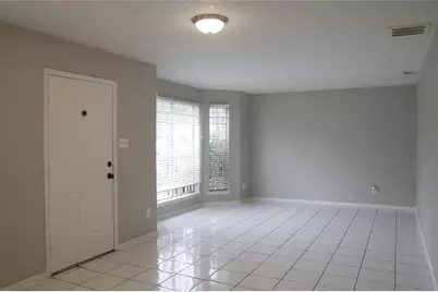 3802 Willow Springs Lane, Houston, TX 77080 - Photo 5