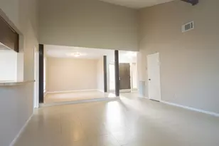 7310 Westbranch Dr, Houston, TX 77072 - Photo 11