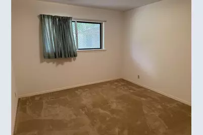 701 Herder Avenue, Schulenburg, TX 78956 - Photo 19