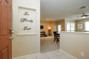 6607 Lake Woodlands Dr, The Woodlands, TX 77382 - Photo 5