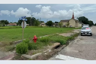 1119 6th St N Street N, Texas City, TX 77590 - Photo 17