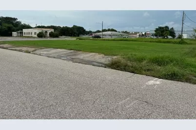 1119 6th St N Street N, Texas City, TX 77590 - Photo 13