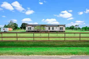 32811 S Red Leaf Ln, Brookshire, TX 77423 - Photo 3