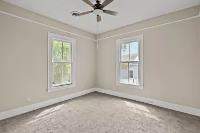 3919 Avenue O, Galveston, TX 77550 - Photo 15