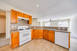 20003 Rustic Lake Ln, Cypress, TX 77433 - Photo 5