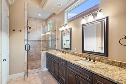 1518 Amundsen Street, Houston, TX 77009 - Photo 25